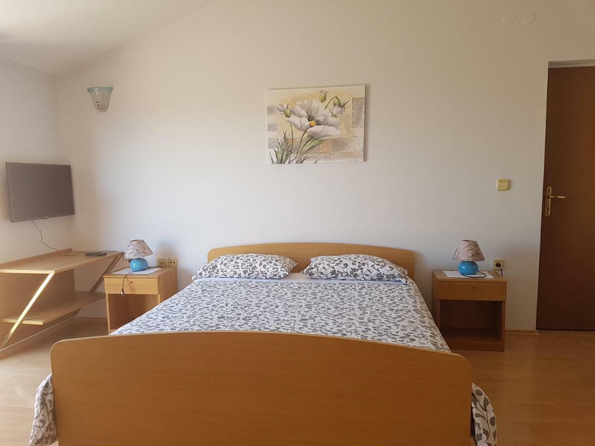 Rooms Siesta Пореч Екстериор снимка