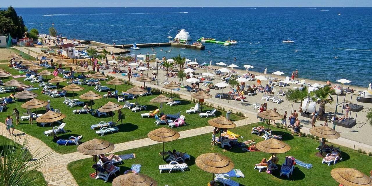 Rooms Siesta Пореч Екстериор снимка
